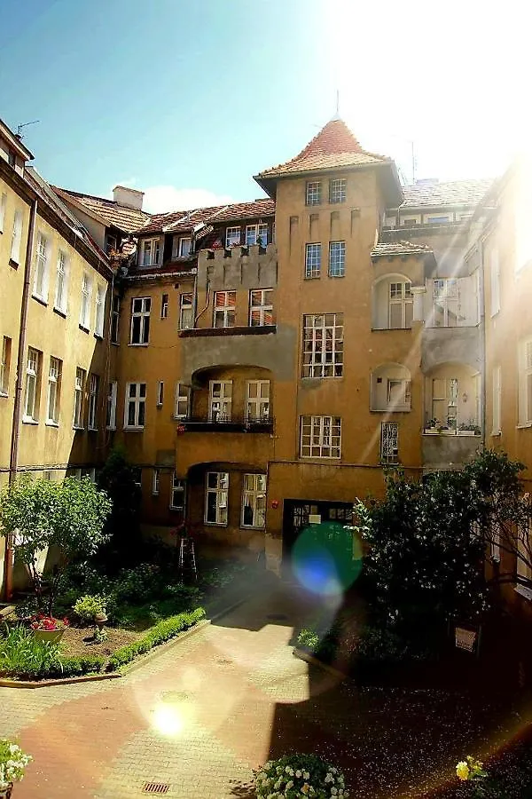 شقة Duzy Apartament - Cichy Zakatek Na Starowce بوزنان